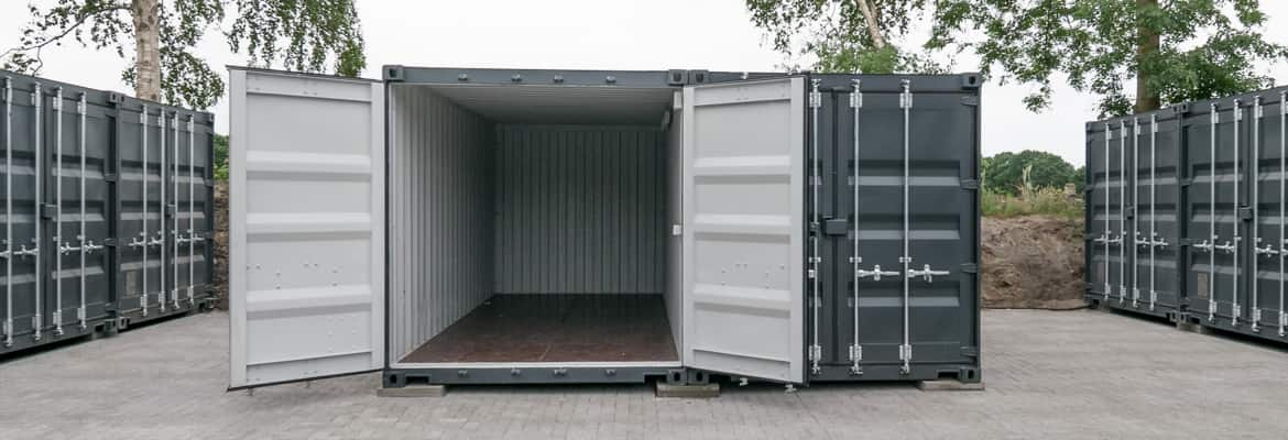 Garagenbox in zwei Ansichten